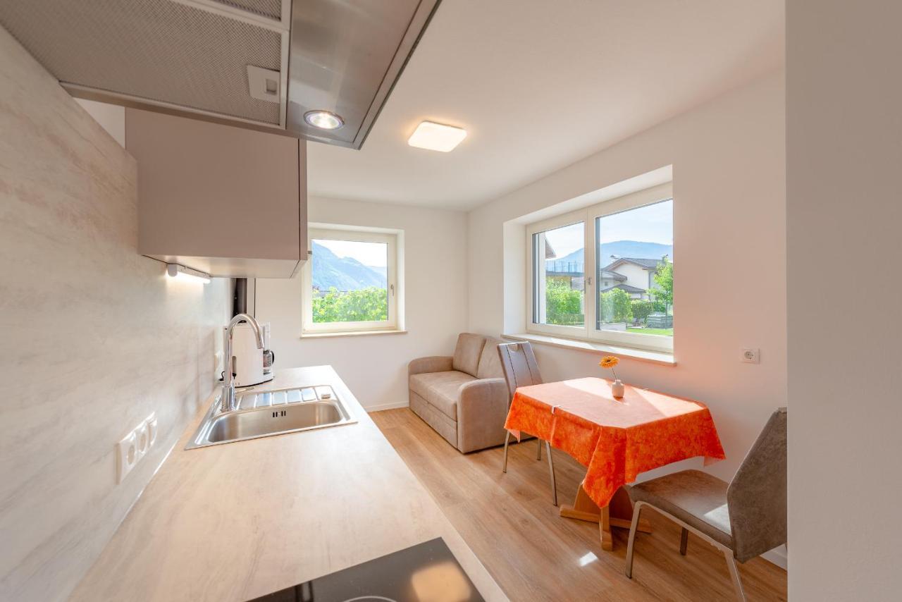 Haus Stolz Bed & Breakfast Appiano Sulla Strada Del Vino Eksteriør bilde
