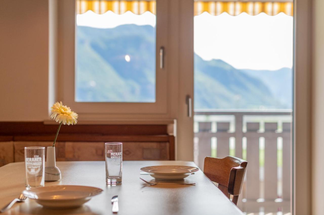 Haus Stolz Bed & Breakfast Appiano Sulla Strada Del Vino Eksteriør bilde