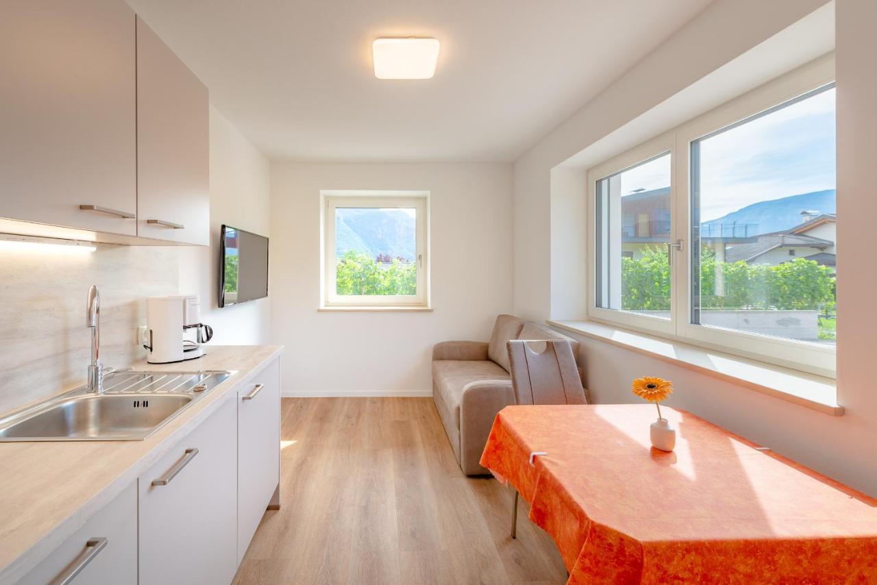 Haus Stolz Bed & Breakfast Appiano Sulla Strada Del Vino Eksteriør bilde