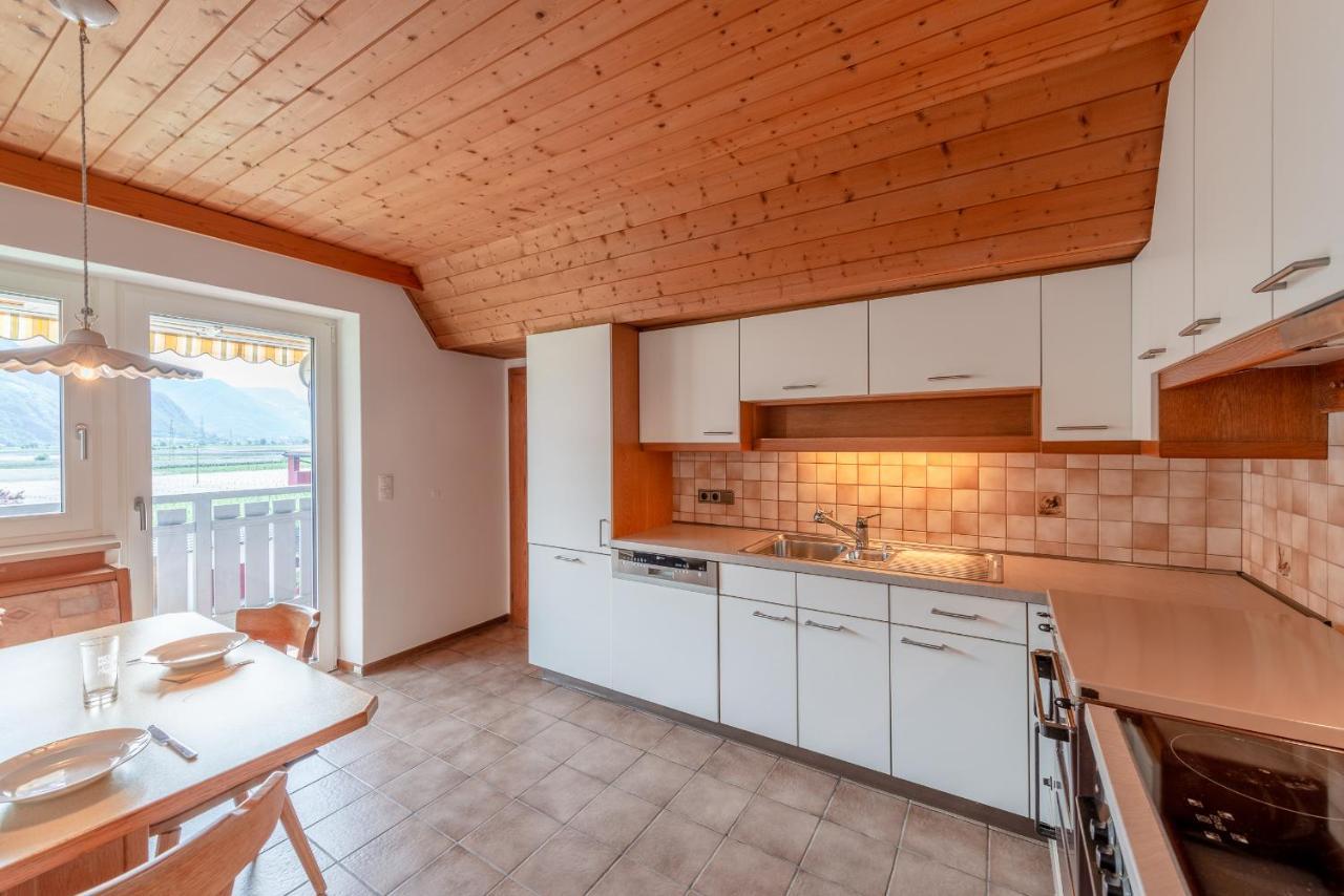 Haus Stolz Bed & Breakfast Appiano Sulla Strada Del Vino Eksteriør bilde