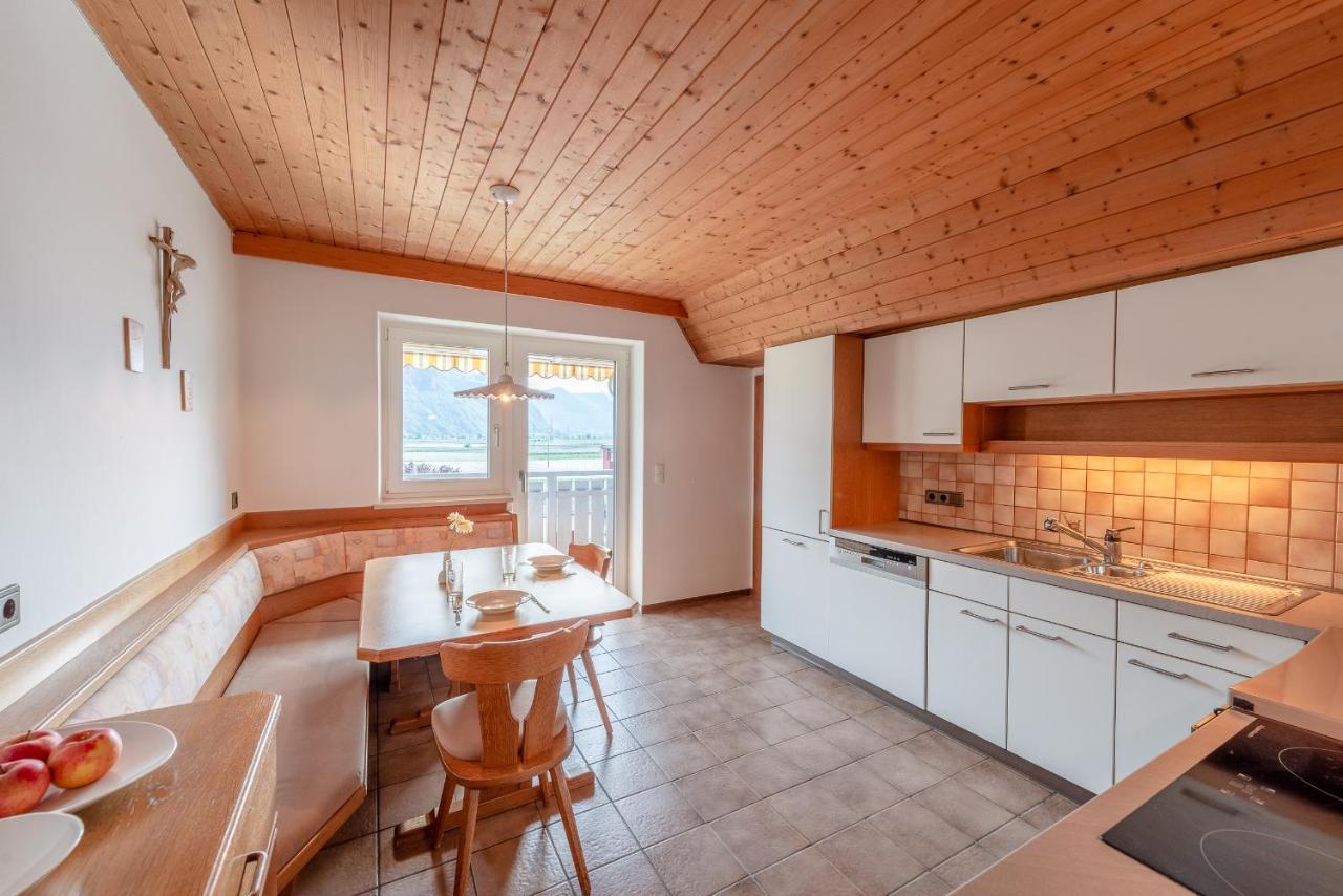 Haus Stolz Bed & Breakfast Appiano Sulla Strada Del Vino Eksteriør bilde