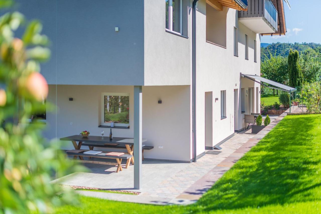 Haus Stolz Bed & Breakfast Appiano Sulla Strada Del Vino Eksteriør bilde