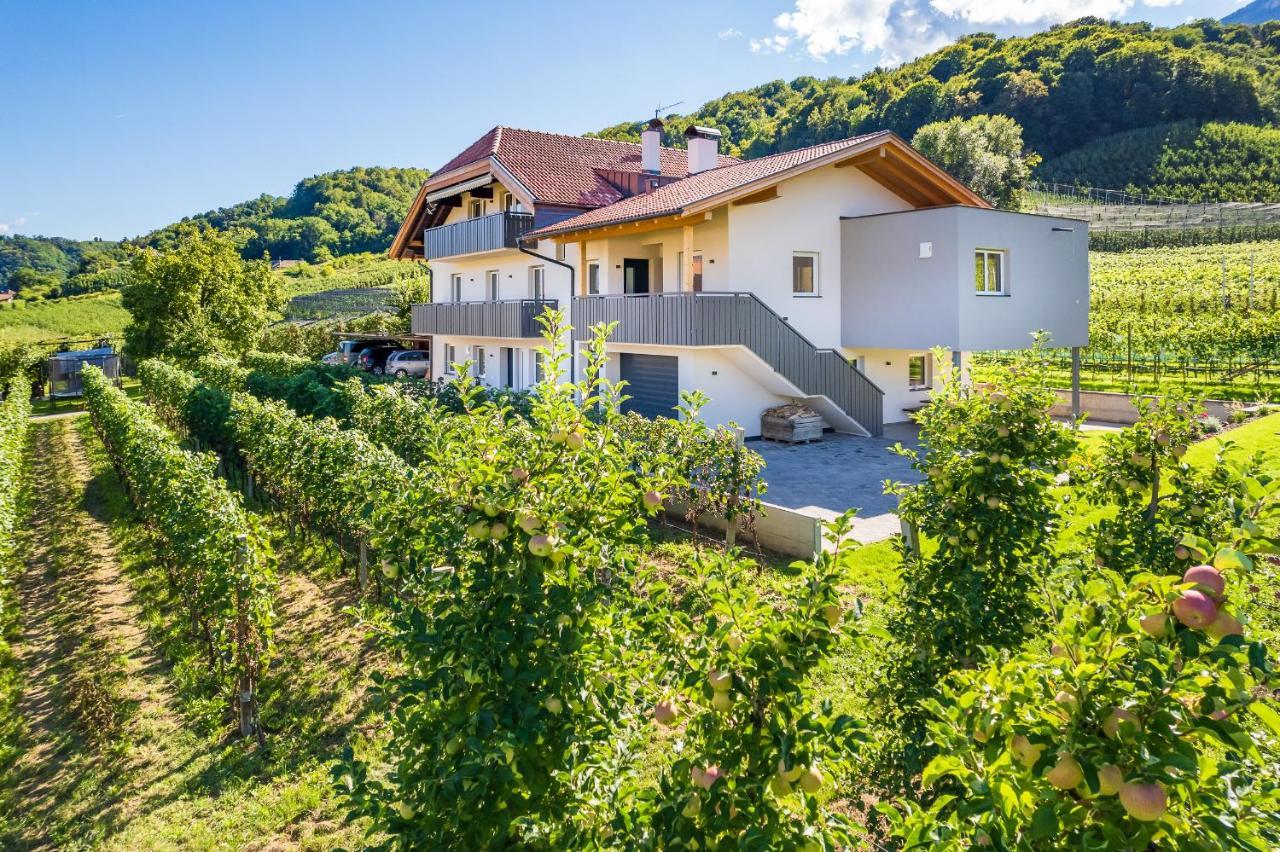 Haus Stolz Bed & Breakfast Appiano Sulla Strada Del Vino Eksteriør bilde